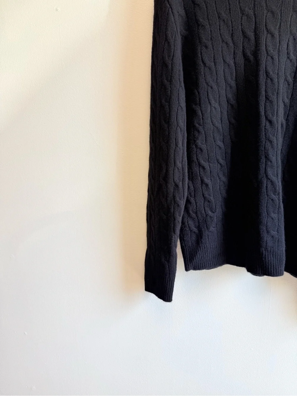 J. Crew 100% Cashmere Black Cable Knit Crewneck Sweater Large AZ972